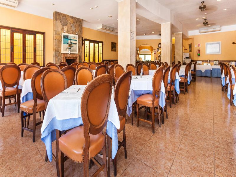 Hotel Globales Simar Cala de Sant Vicenc Exterior foto