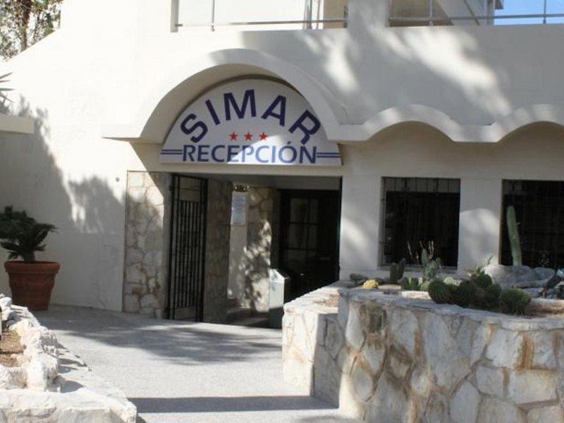 Hotel Globales Simar Cala de Sant Vicenc Exterior foto