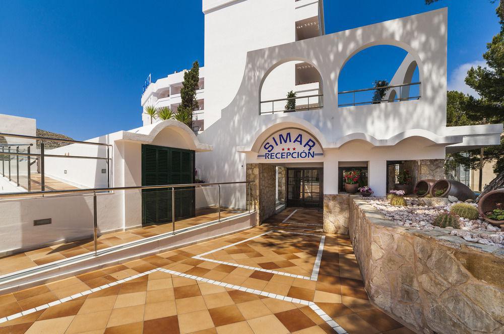 Hotel Globales Simar Cala de Sant Vicenc Exterior foto